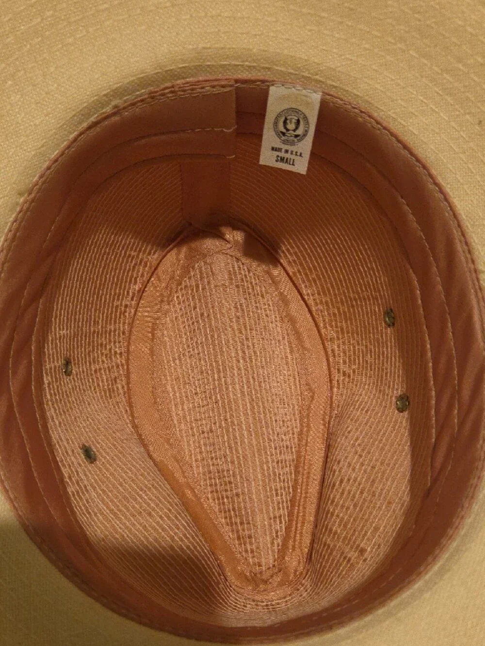 American clothing and textile workers union classic cream